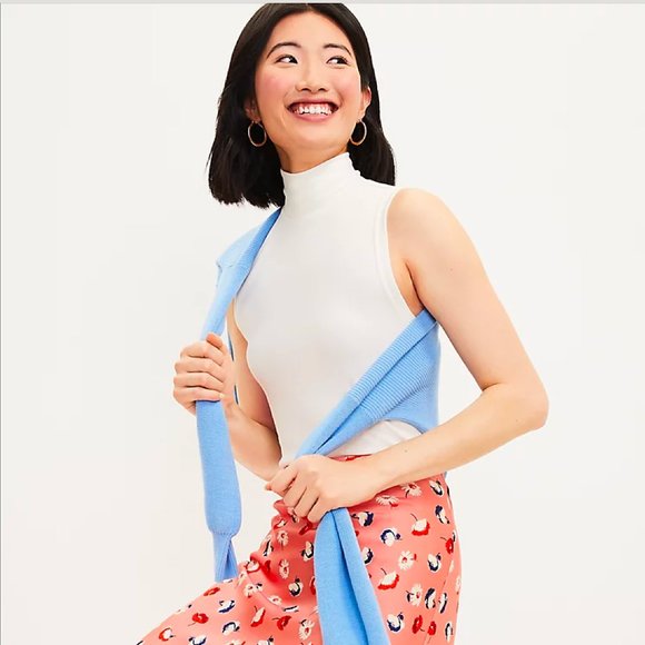 NWT LOFT Ribbed Mock Neck Shell - Picture 3 of 4